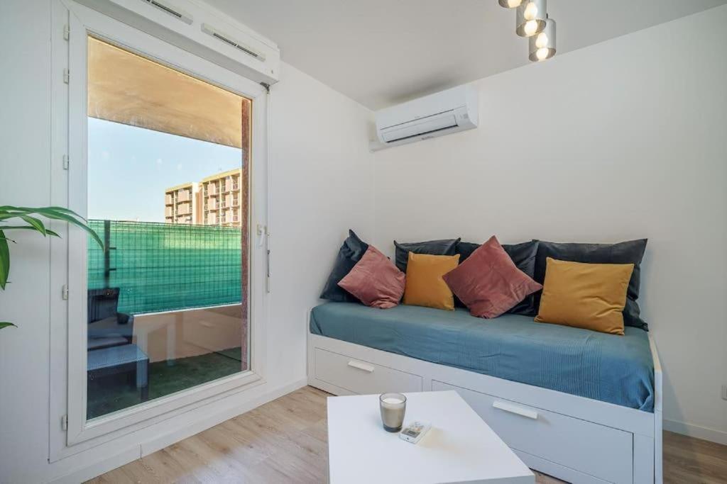 Appartement Climatise Avec Terrasse Tout Equipe A 5Min De La Gare St Charles Marseille Extérieur photo