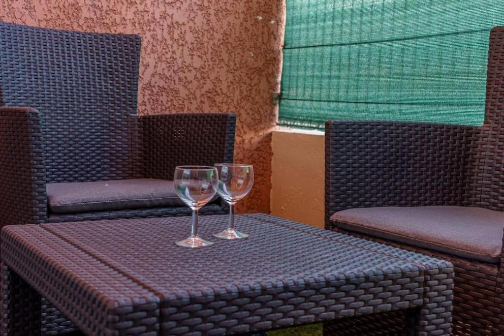 Appartement Climatise Avec Terrasse Tout Equipe A 5Min De La Gare St Charles Marseille Extérieur photo